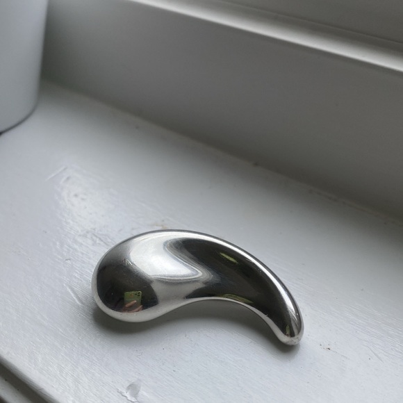 Authentic Vintage Tiffany & Co. Elsa Peretti Bean brooch Spain Sterling - Picture 5 of 8